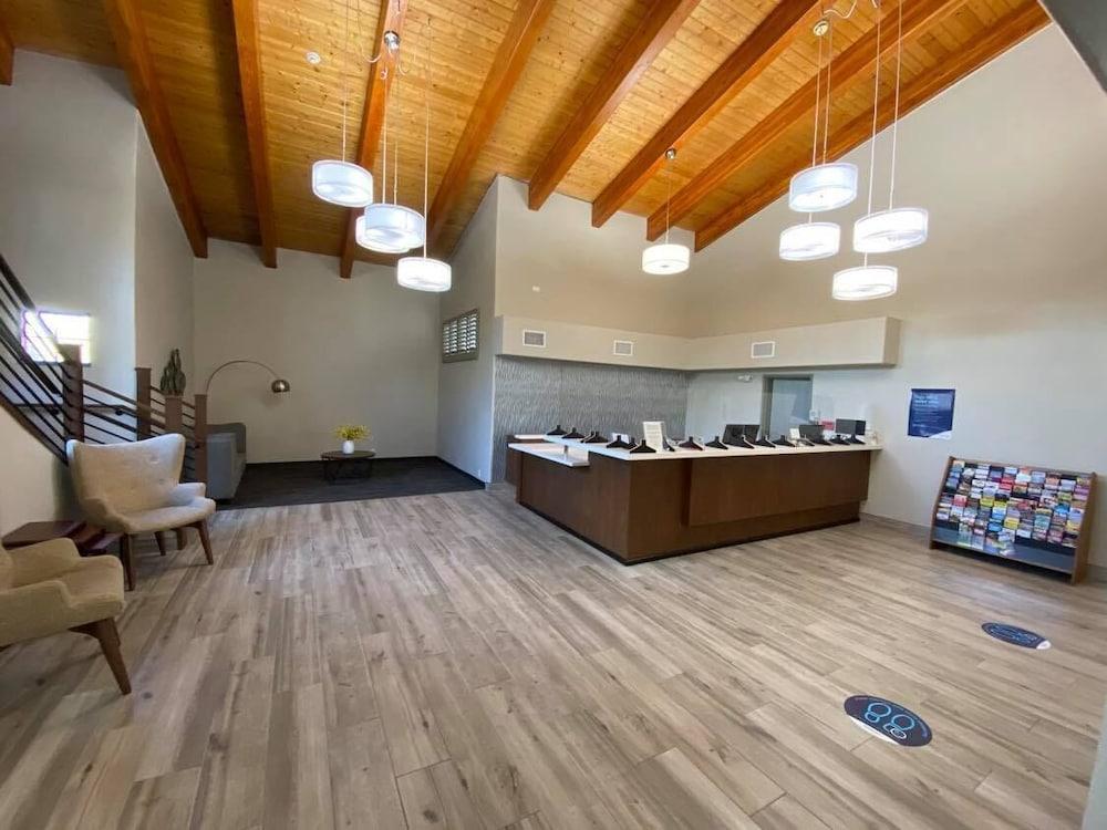 Days Inn & Suites By Wyndham Mesa Near Phoenix Exteriör bild