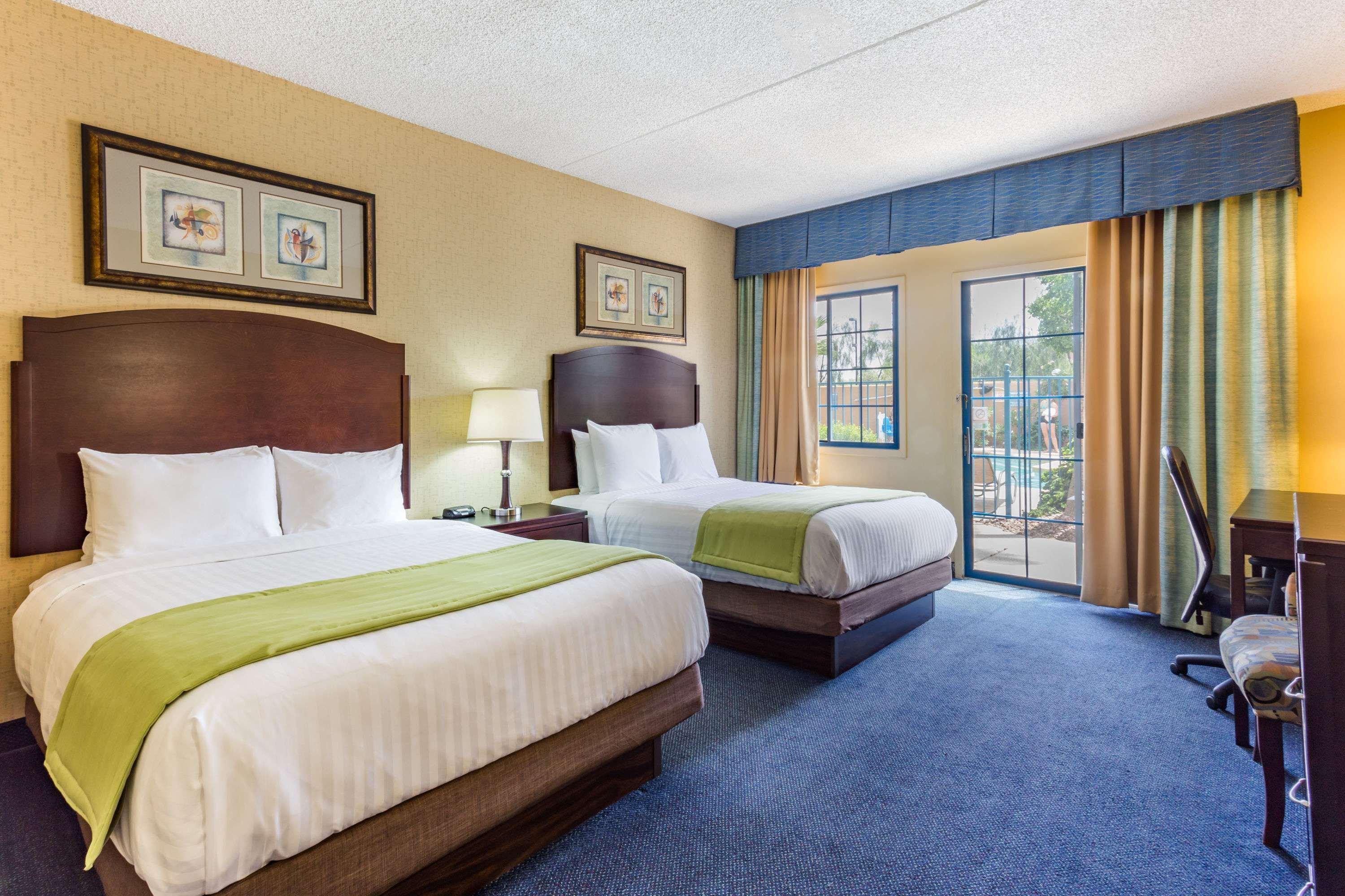 Days Inn & Suites By Wyndham Mesa Near Phoenix Exteriör bild
