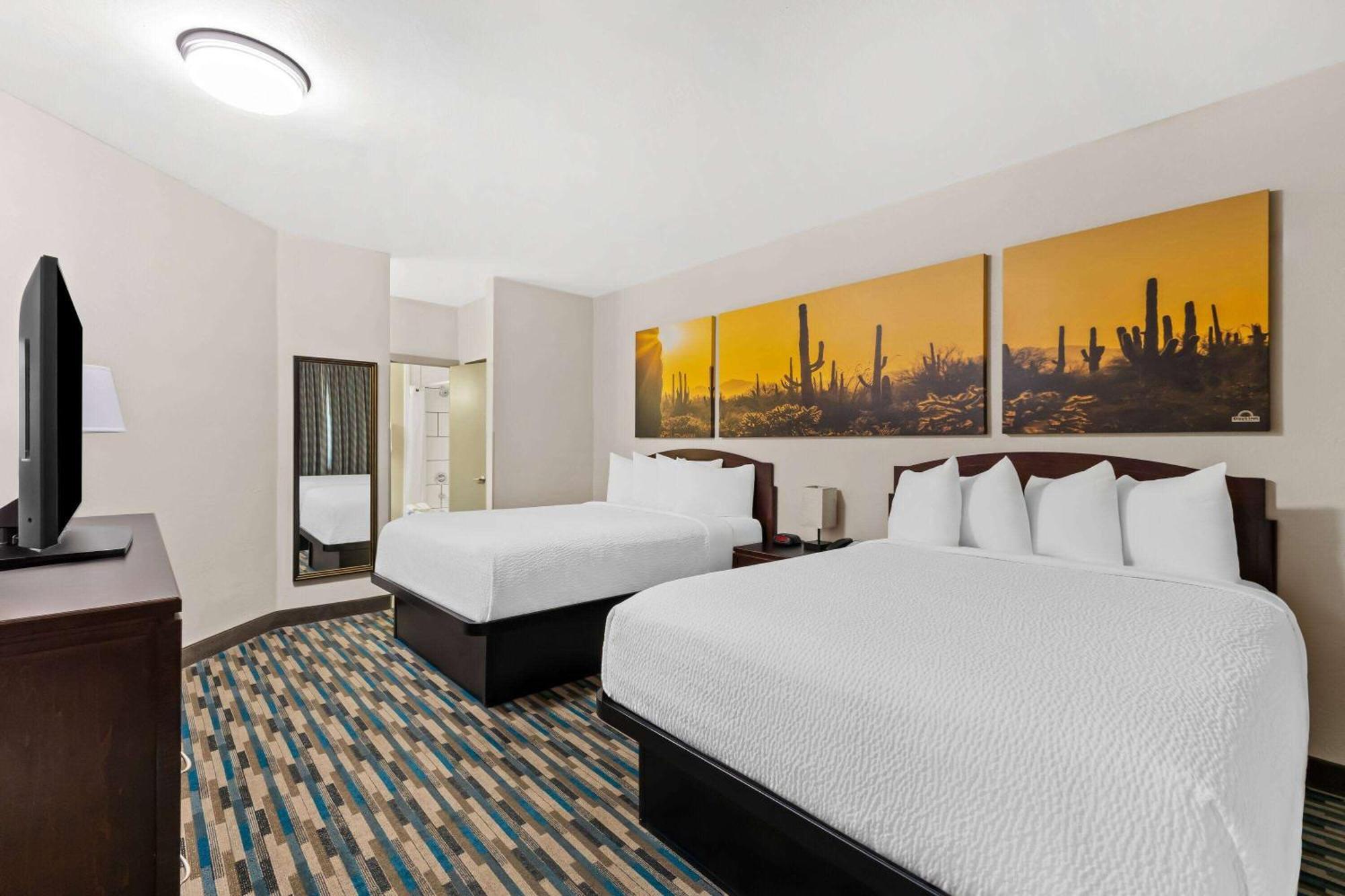 Days Inn & Suites By Wyndham Mesa Near Phoenix Exteriör bild