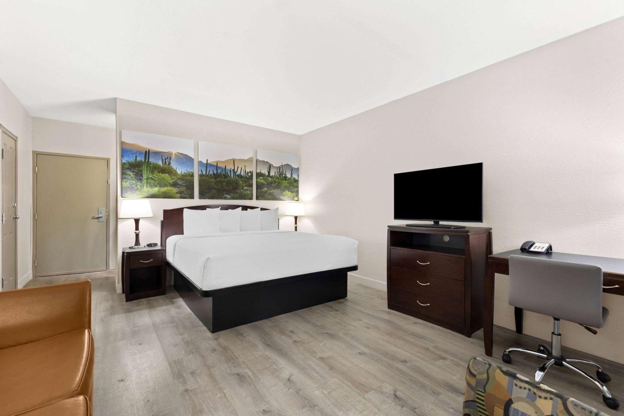 Days Inn & Suites By Wyndham Mesa Near Phoenix Exteriör bild