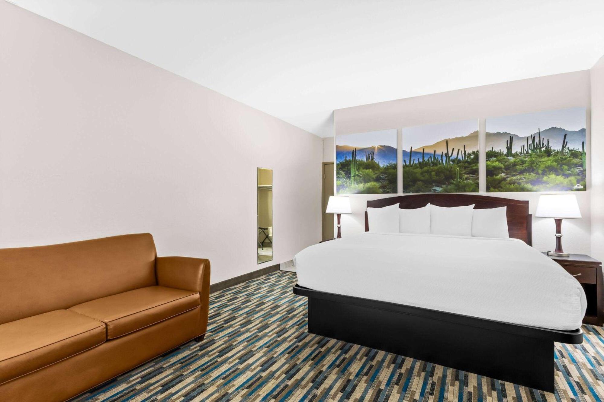 Days Inn & Suites By Wyndham Mesa Near Phoenix Exteriör bild