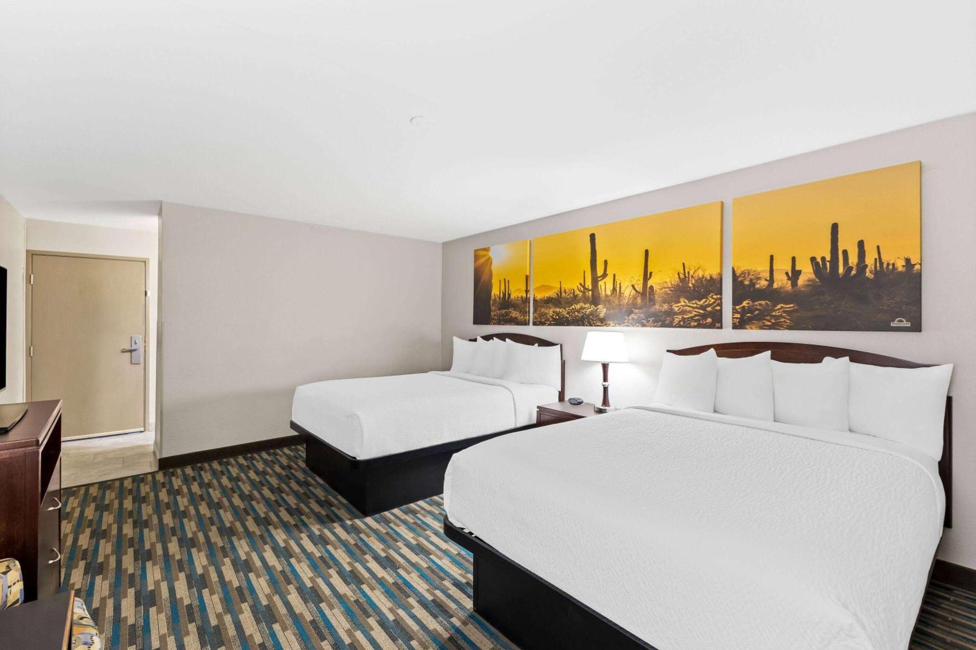 Days Inn & Suites By Wyndham Mesa Near Phoenix Exteriör bild